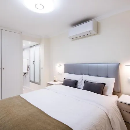 Front Apartment-1st Line Apartment *