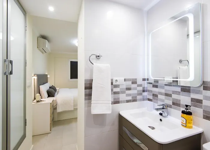 Front Apartment-1st Line * Marbella